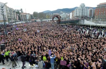 Polémica con el feminismo hegemónico: ¿Huelga general o huelga de mujeres?