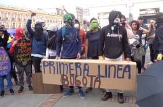 La primera línea:  El derecho a organizar la defensa