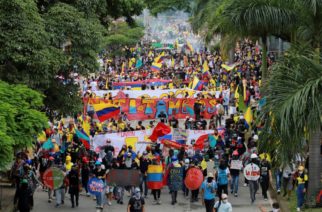 Ante la militarización, intensificar la movilización en las calles contra Duque